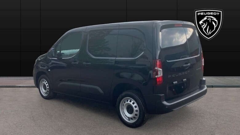 Peugeot Partner Standard Diesel 1.5 BlueHDi 100 Professional Plus Van